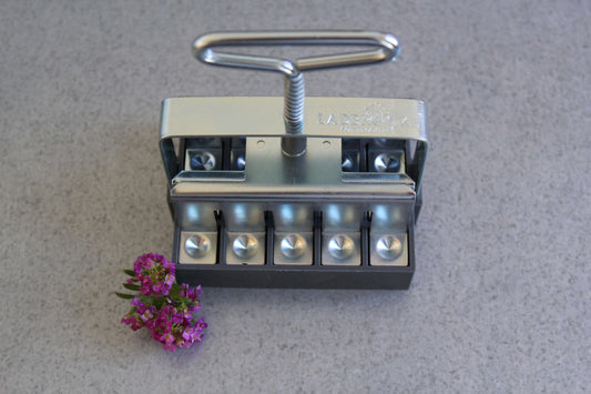 Soil blocker ladbrooke